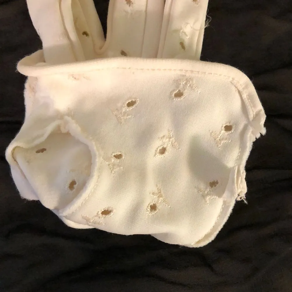 Vintage Off White Ladies Gloves Floral Embroidery - Image 13