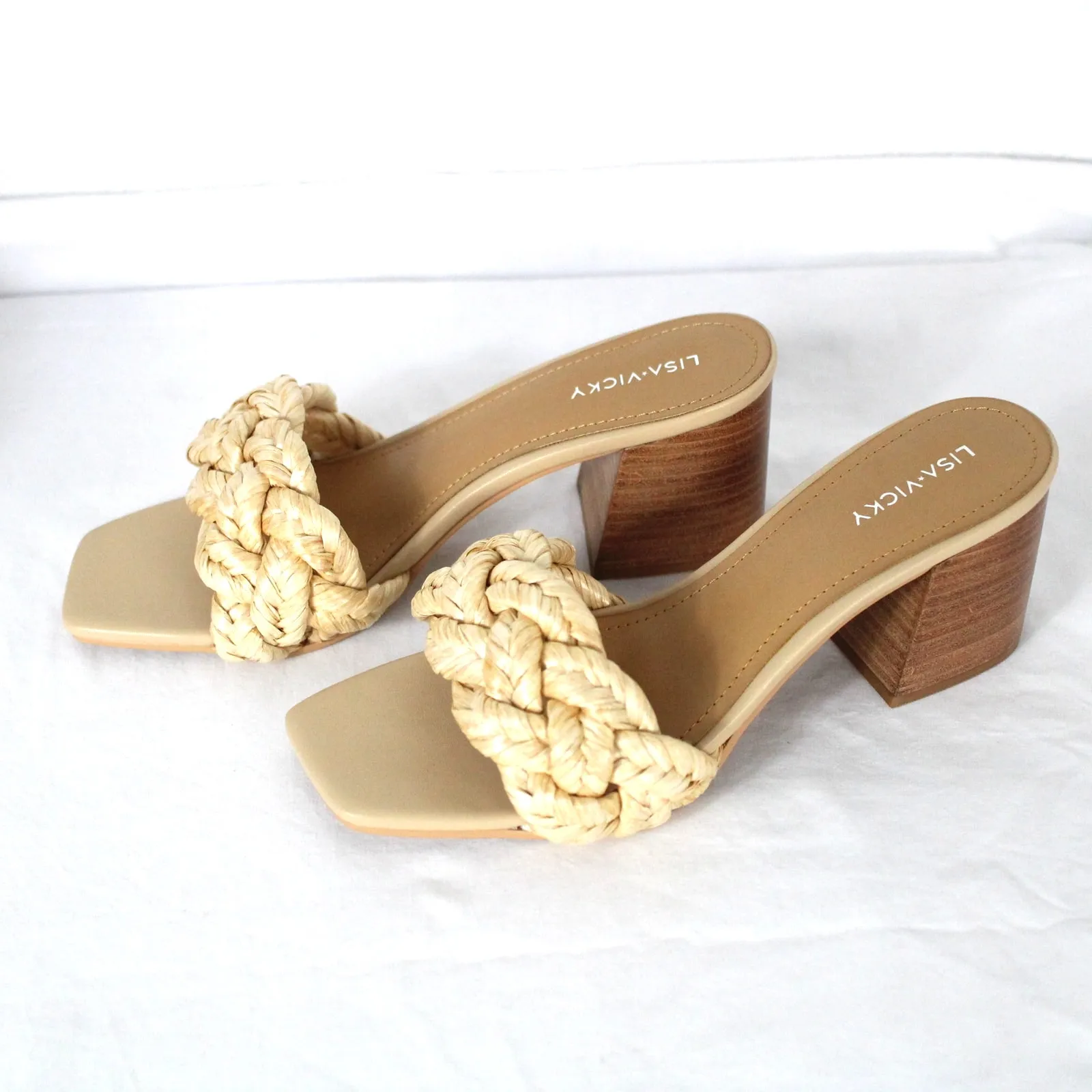 Lisa Vicky Iconic - Image 3