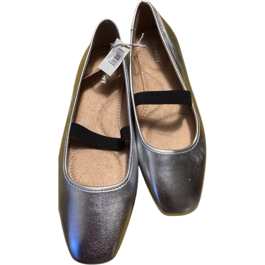 Old Navy Women's Mary Jane  Low Heel Ballet Silver Loafers with Black Strap Sz 7 - Image 5