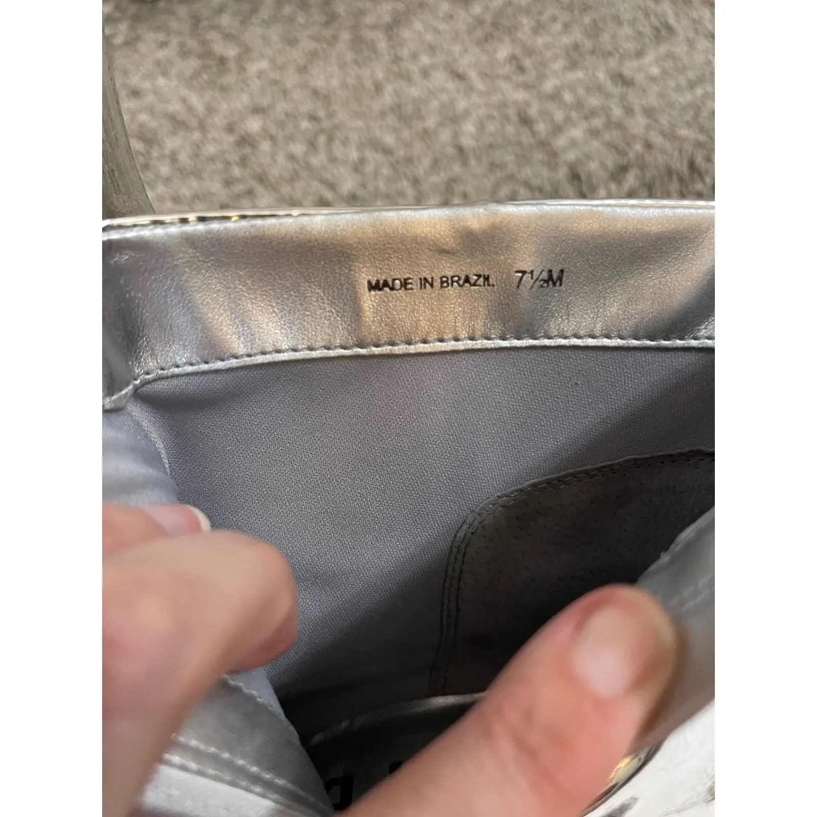 Gianni Bini Georgina Silver Pointed Toe Kitten Heel Ankle Boots Womens 7.5 - Image 5