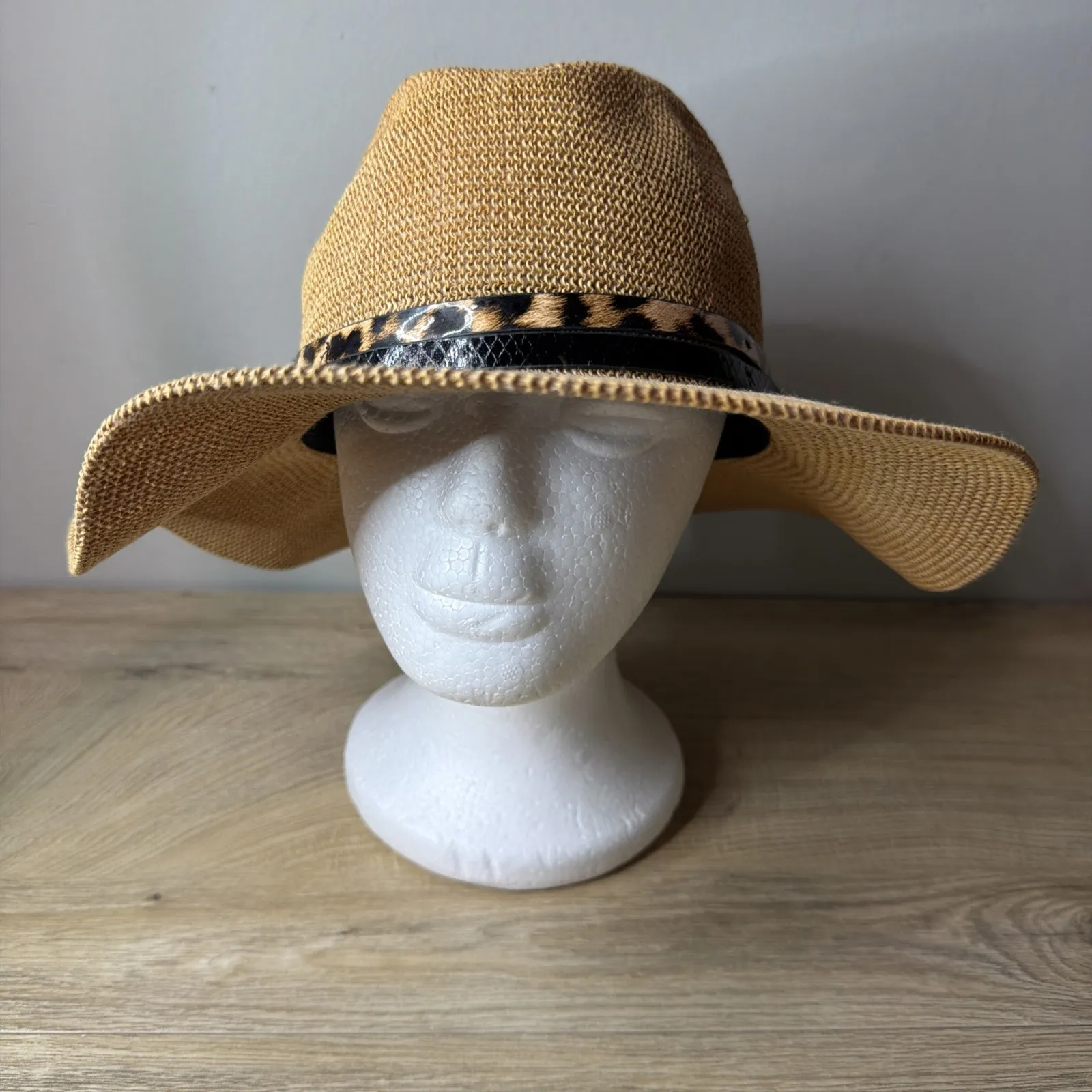 Vince Camuto Straw Fedora Hat Leopard Print Band Beach Resort Vacation Glam Chic - Image 6