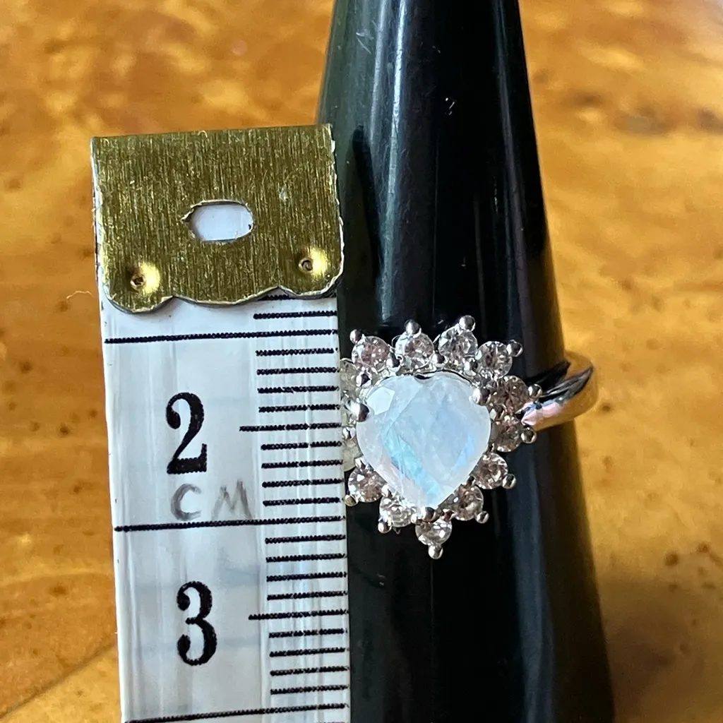 Natural Rainbow Moonstone Sterling Silver Heart Ring Size 8.75 - Image 8