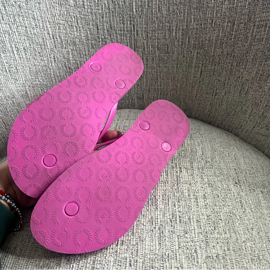 PINK Victoria's Secret Magenta Flip Flops - Image 3