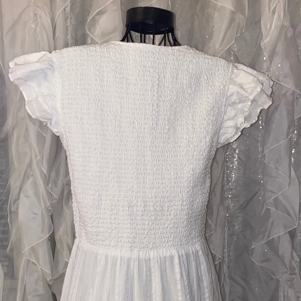 Vineyard Vibes S Elegant Smocked Tiered Midi Dress White with pockets - Image 11