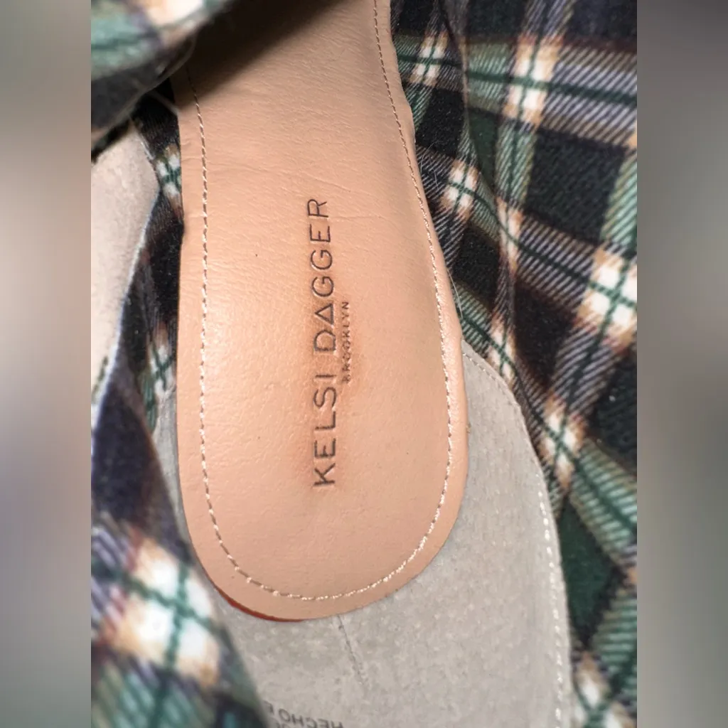 Kelsi Dagger Tan Chunky Heel Ankle Boots EUC Size 7 - Image 5