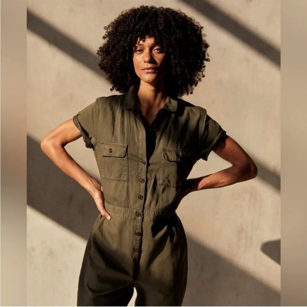 Outerknown S.E.A. Suit Olive Green Organic Cotton With Button Front. - Image 6