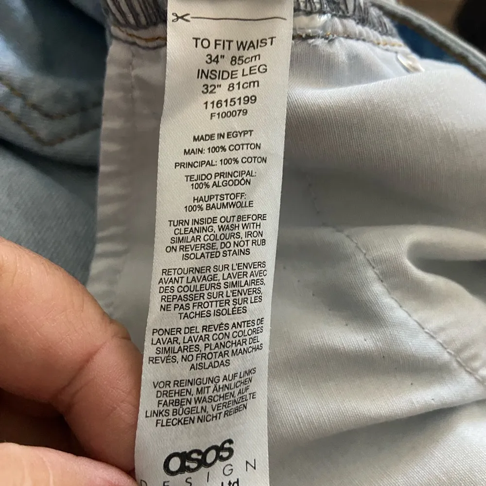 ASOS size 34 distressed Boyfriend Jeans with Classic Denim Look $55 Blue - Image 6