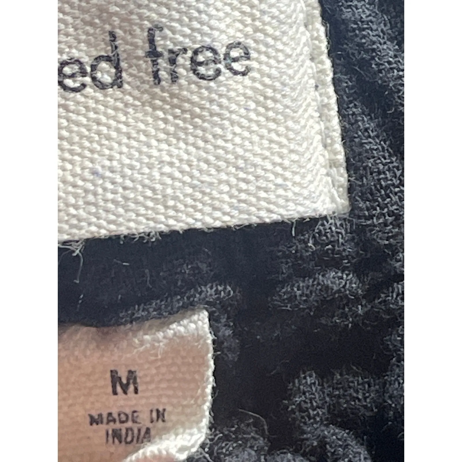 Aritzia Wilfred Free Sail Black Drawstring Wide Leg Casual Lounge Shorts Size M - Image 4