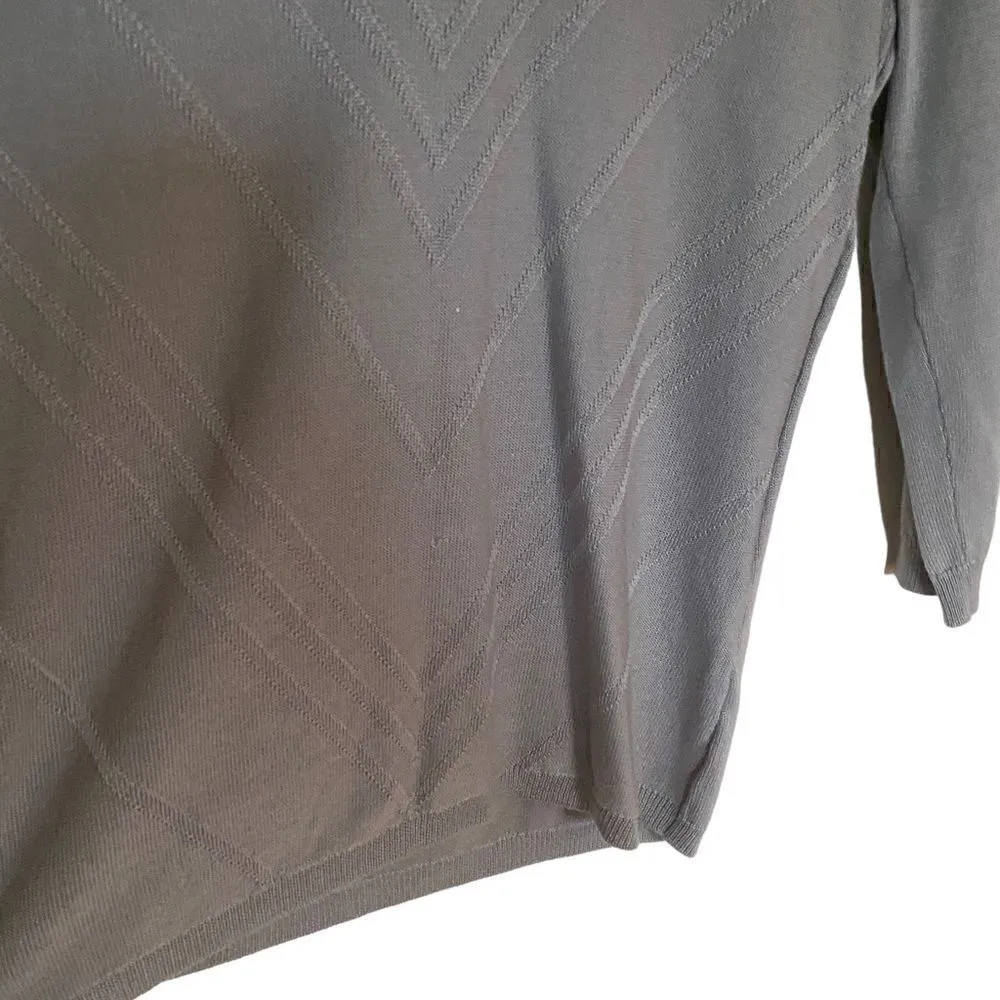 New York & Company 3/4 sleeve gray vneck sweater small Gray - Image 2