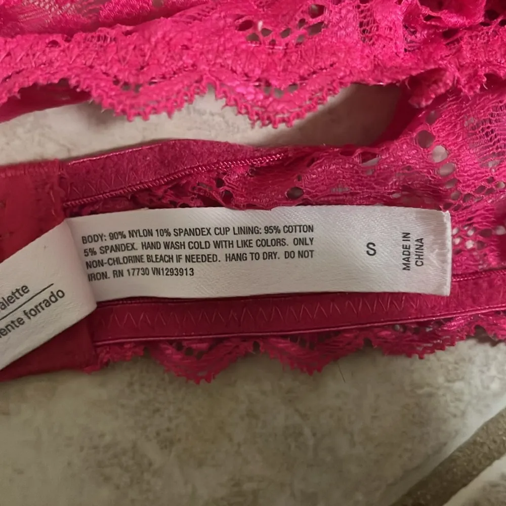 Auden Hot Pink Lace Halter Bralette Pads Included No flaws - Image 4