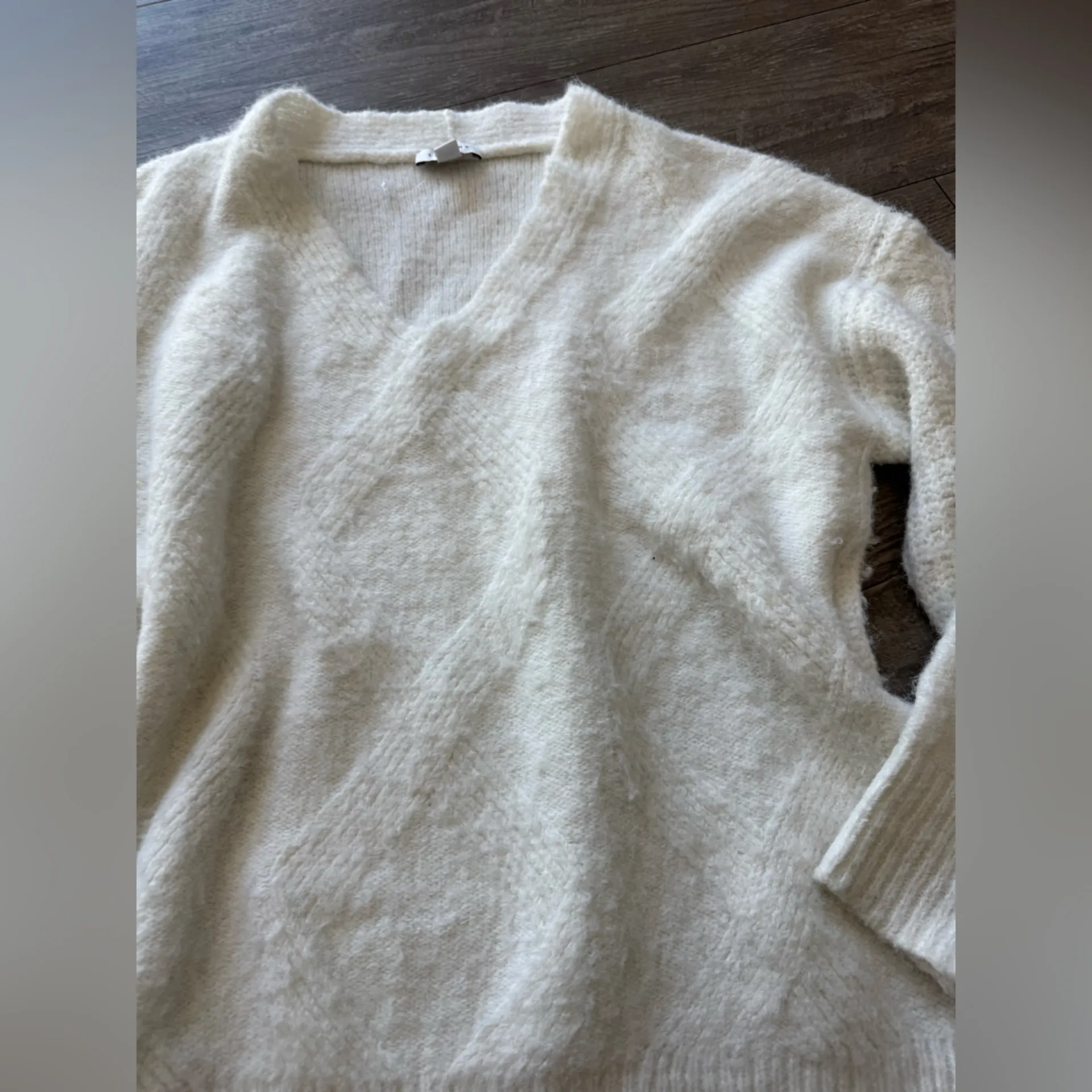 Topshop Cream Women's Crew Neck Sweater - Image 7