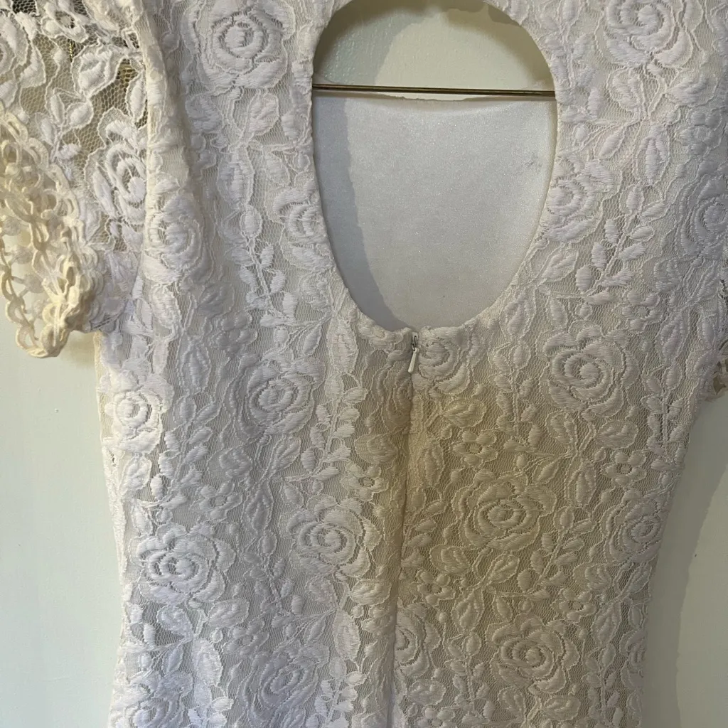 Laundry By Shelli Segal White Puff Sleeve Sheath Dress - Image 8