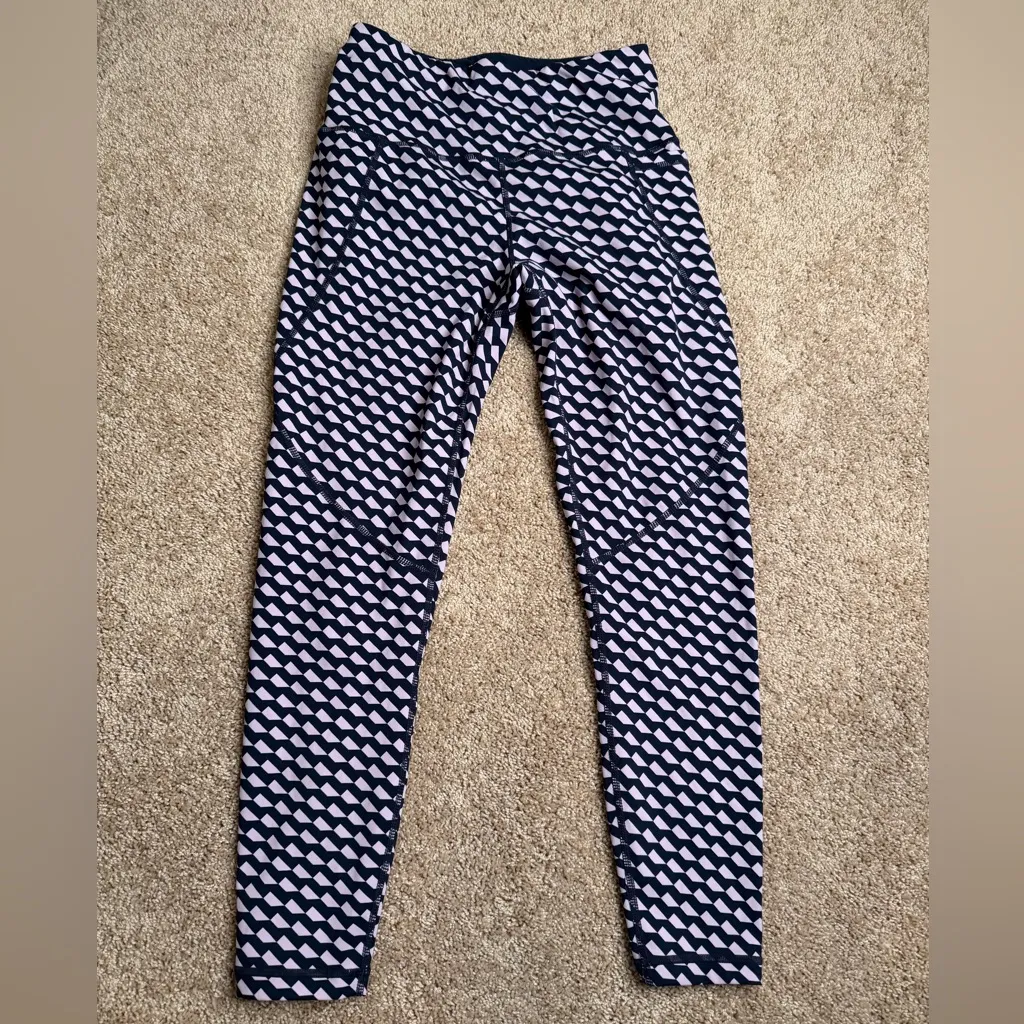 Sweaty Betty Power 7/8 Leggings Geo Print Size XS - Image 2
