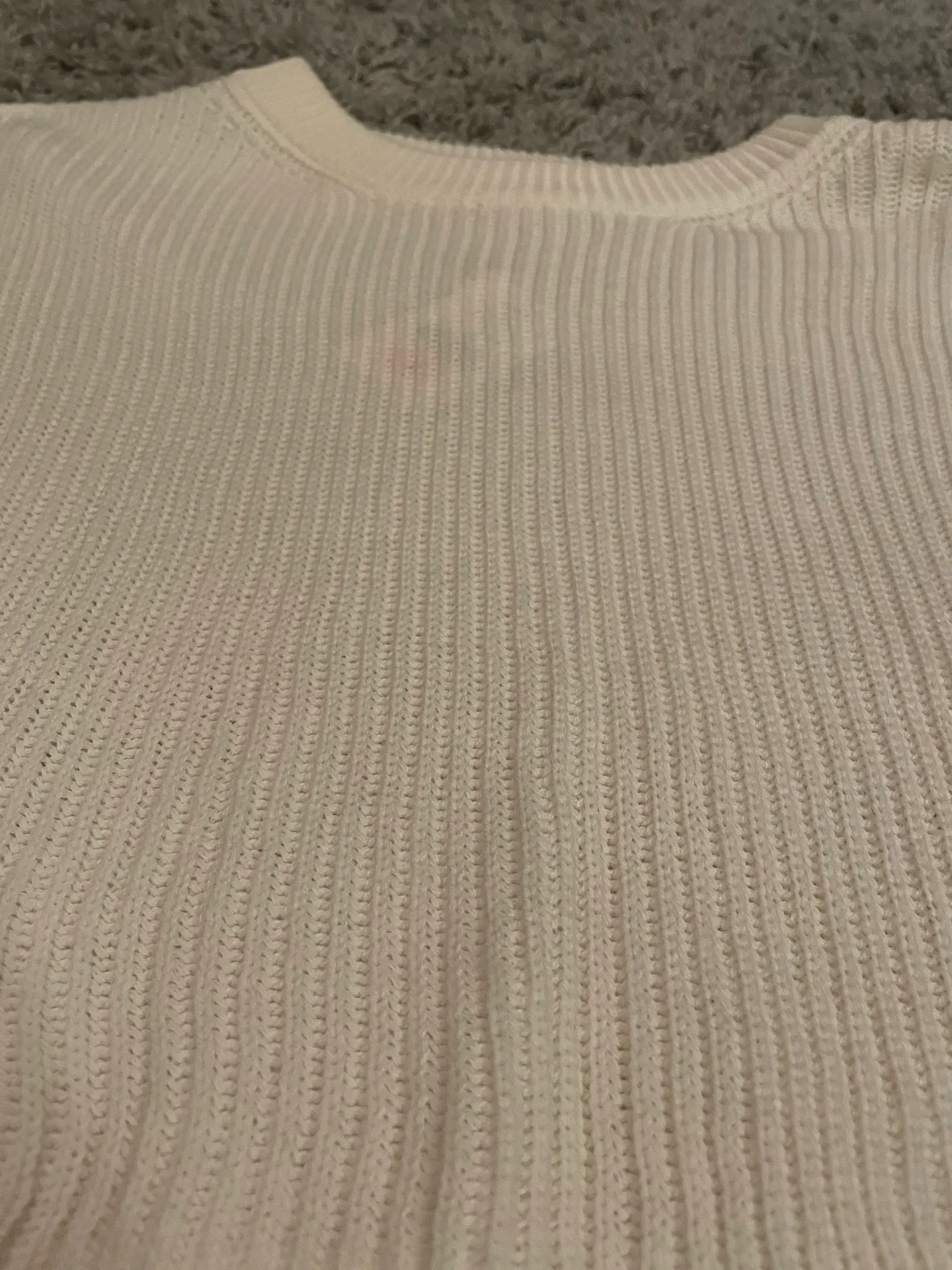 White Crop Top Sweater - Image 6