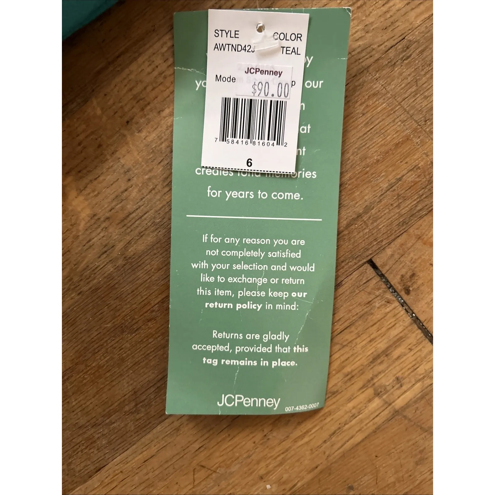 Signature By Sangria Woman's Green V - Image 7