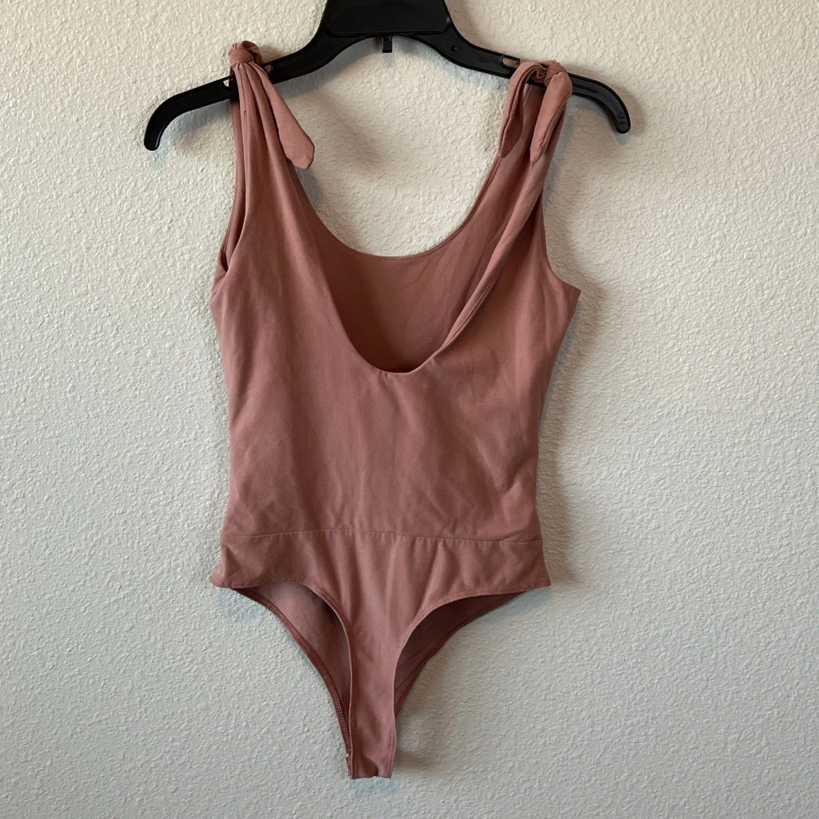 Lulus Tie Strap Bodysuit Pink Size Small - Image 3
