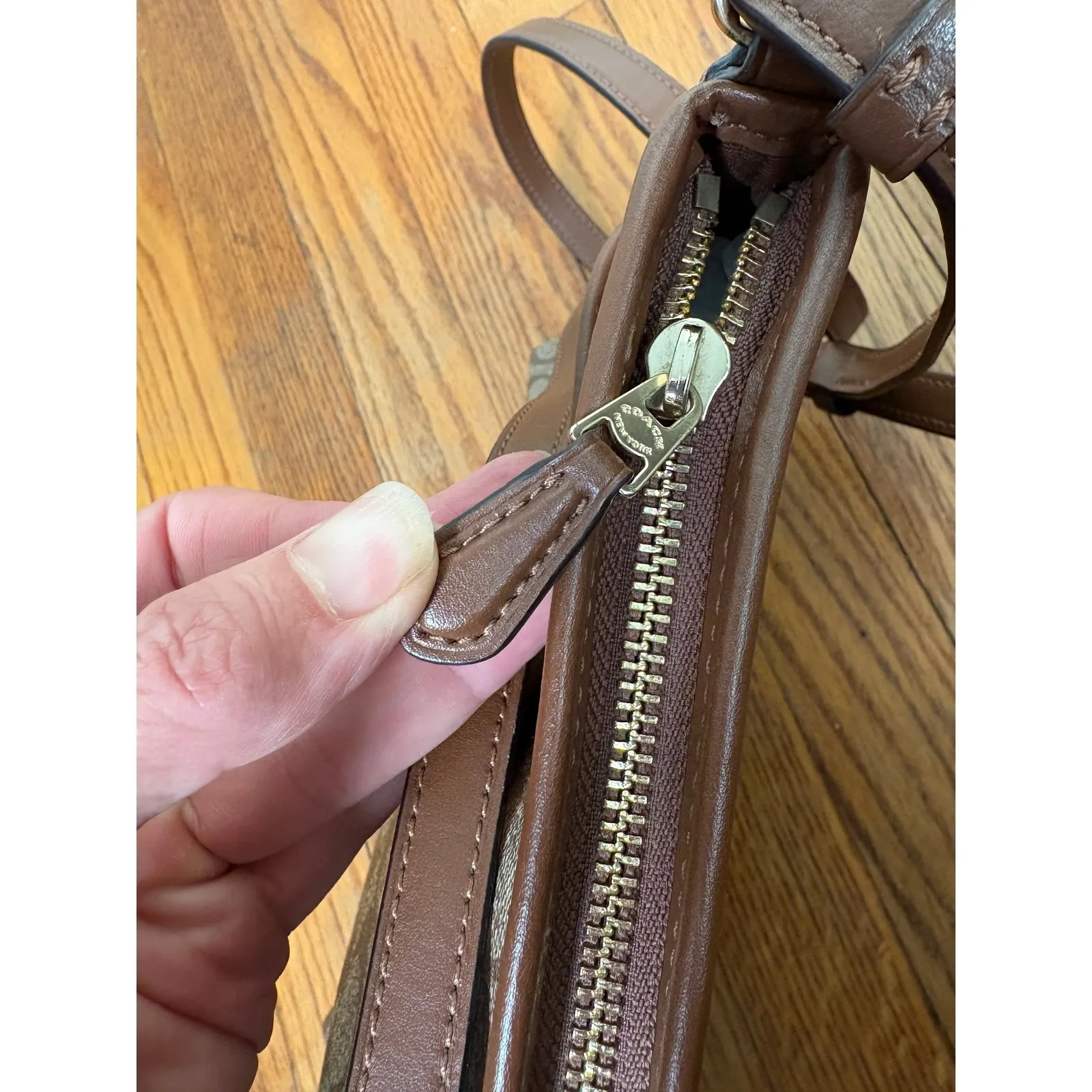 Coach Signature File Canvas Crossbody Bag Brown Tan Khaki Leather Trim - Image 8