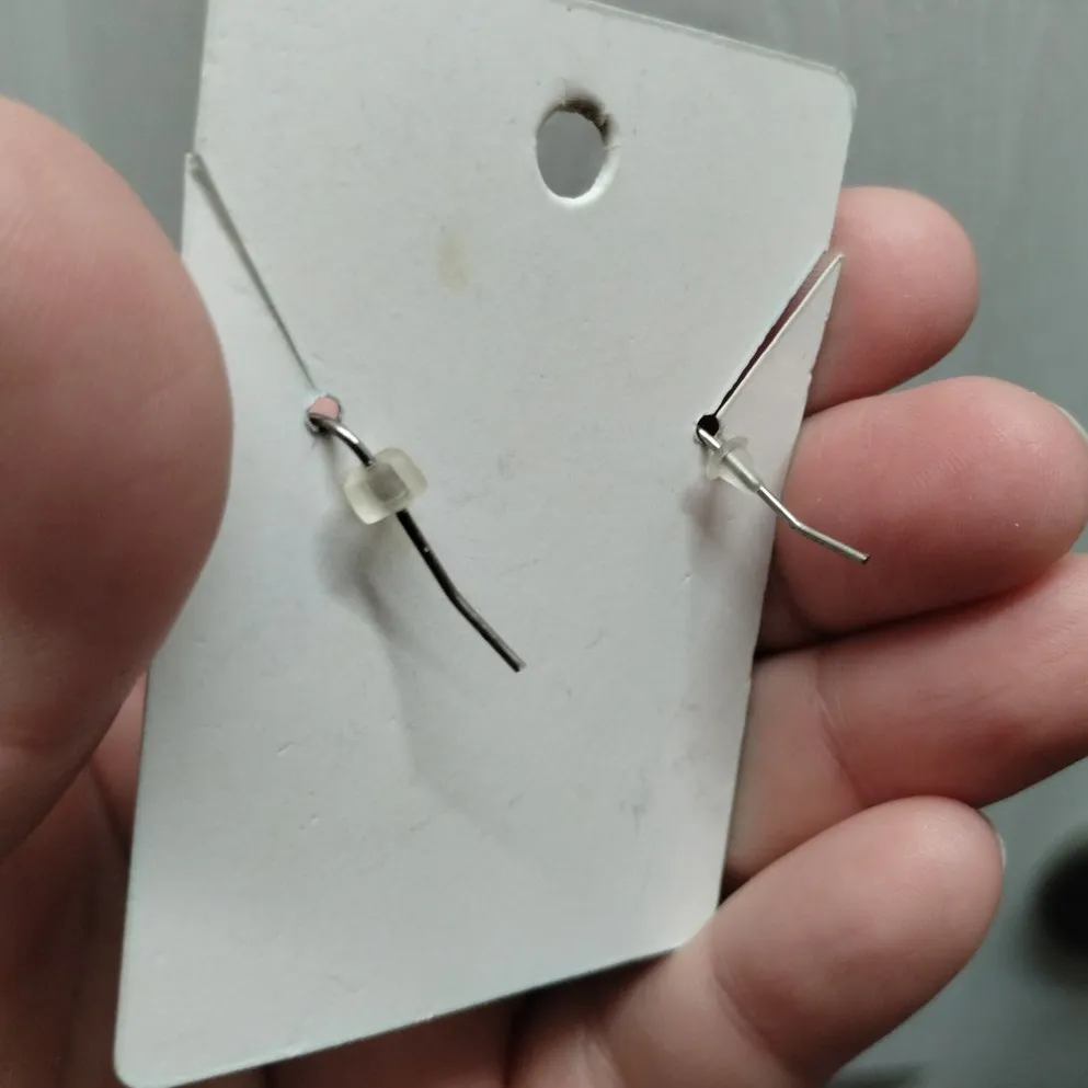 Hammered Metal Circle Silver Tone Pierced Ear Dangle Drop Hook Earrings - Image 4