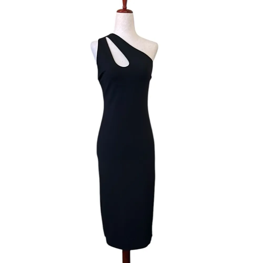 Zara one-shoulder midi bodycon dress with a cutout detail near the shoulder - Image 11