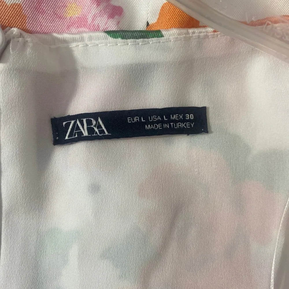 Zara Blogger Favorite White Polka Dot Floral Puff Sleeve Mini Dress women sz M - Image 7