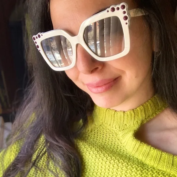 Authentic FENDI 52 Butterfly crystals acetate sunglasses - Image 2