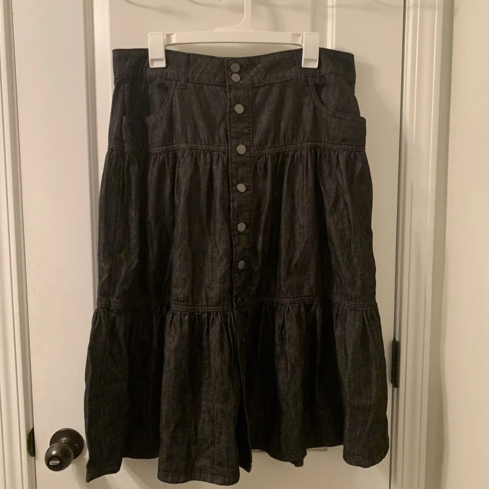 Time & Tru Women's Western Black Button Up Tiered Denim Jean Skirt Size 14 - Image 8