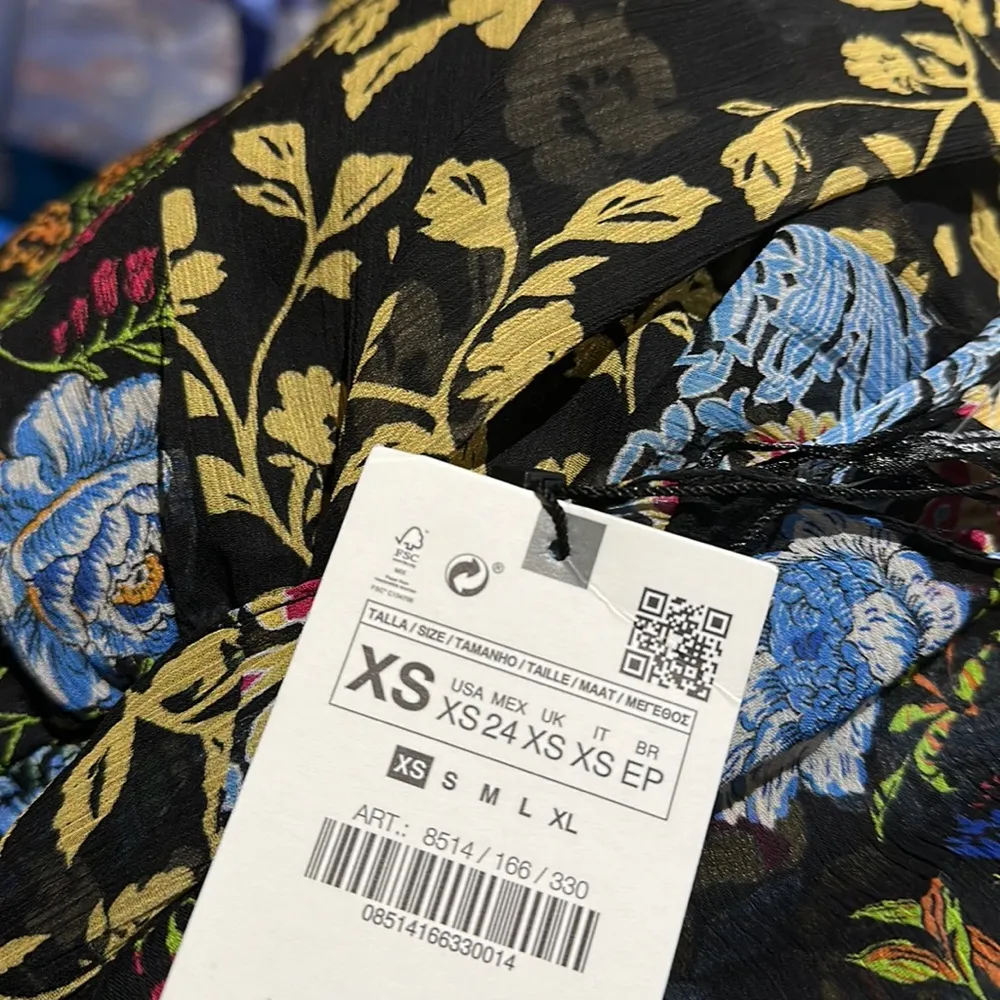 NWT Zara Multicolored Patchwork Floral Printed Shorts Romper Bloggers Fav - Image 10