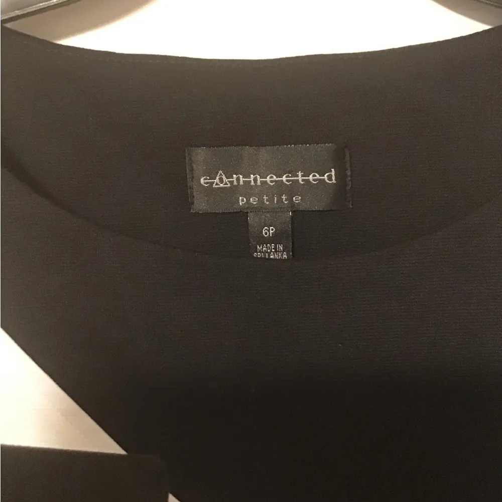 woman’s connected sleeveless dress - Image 7