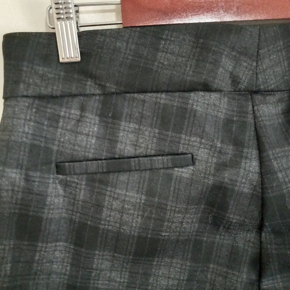 Hilary Radley S Sits at the Waist Slim Leg Plaid Pants Workwear in Black Gray - Image 5