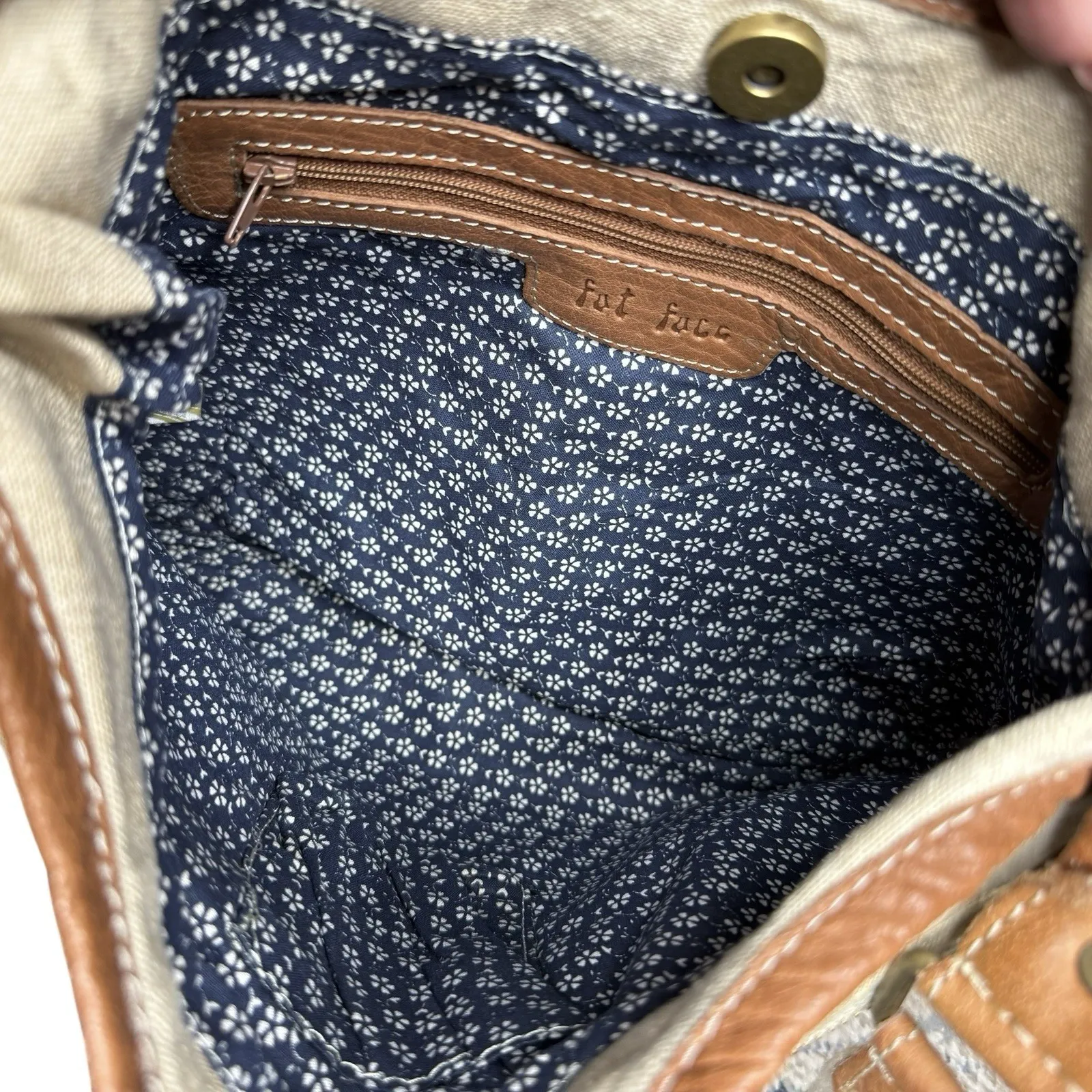 Fat Face Y2K Canvas‎ Leather Crossbody Messenger Bag Utility Pockets Rare Unused Tan - Image 7