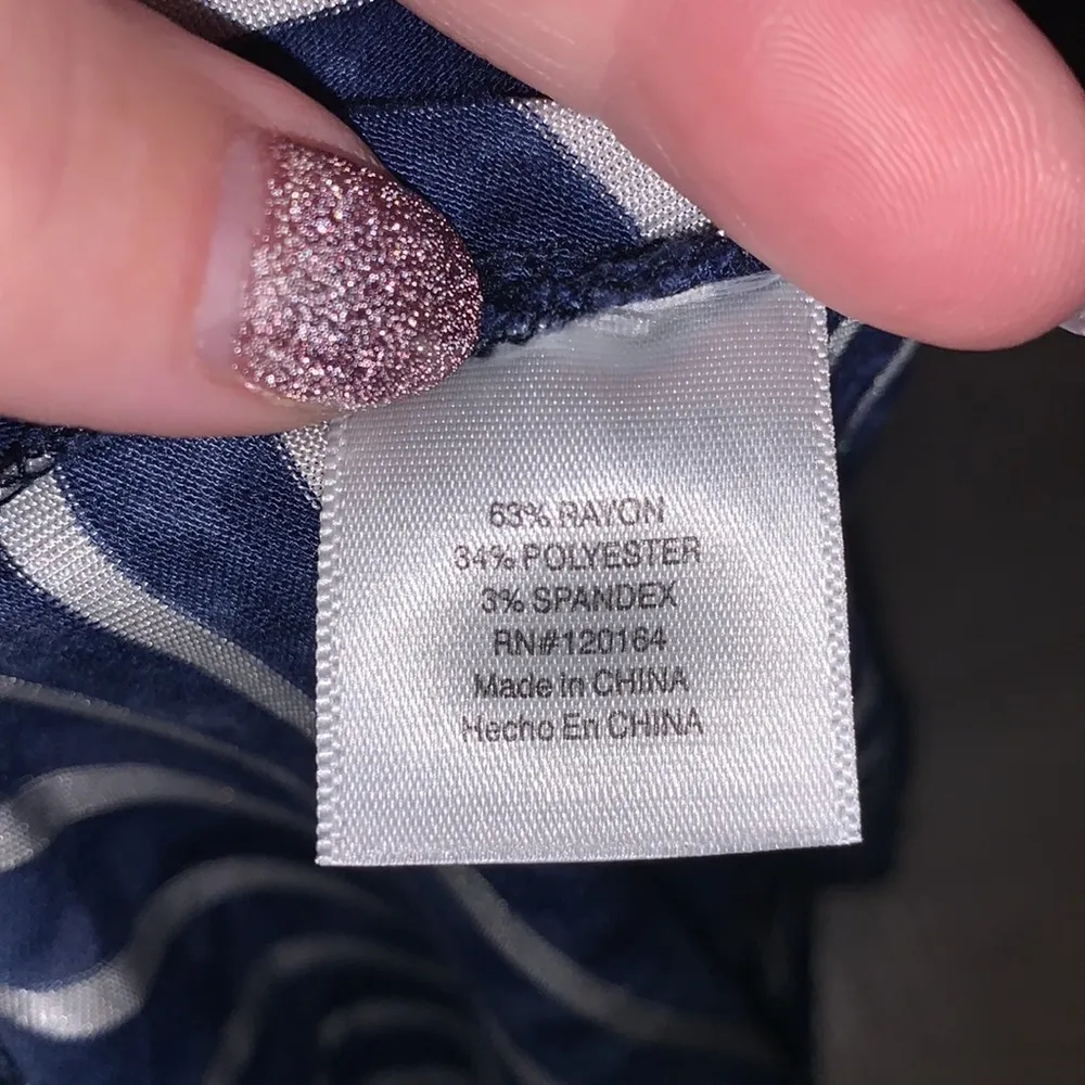 Allen B by Allen Schwartz blue striped pleated long sleeve blouse Size L - Image 6