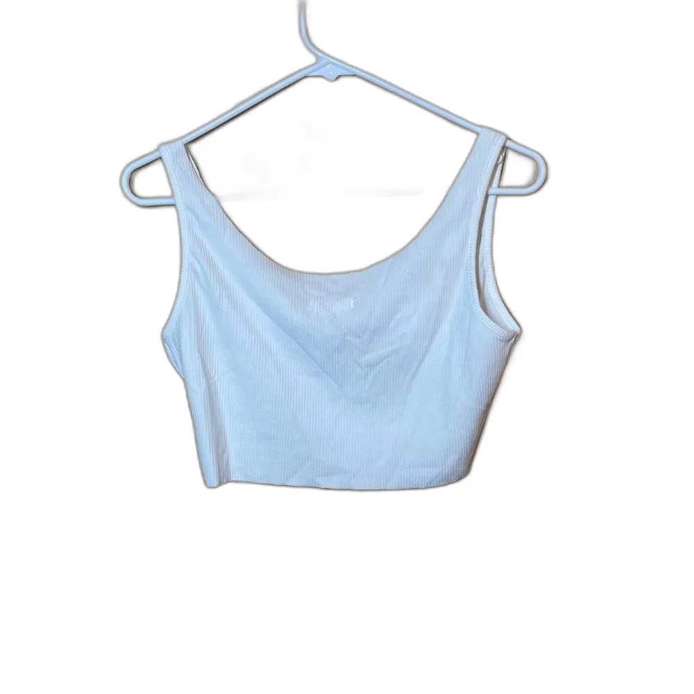 MESHKI Women’s Top V Cut White Ribbed Tank Cropped Top Large NWT - Image 3