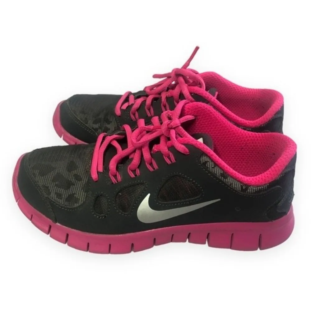 Nike Free Run 5.0 Metallic Silver Mesh Animal Print Fusion Pink Running Shoes - Image 55