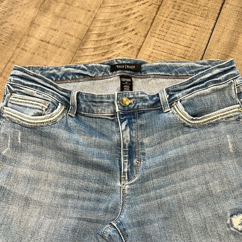 White House Black Market women’s  Straight Leg Crop Denim Jeans Sz 10 - Image 2