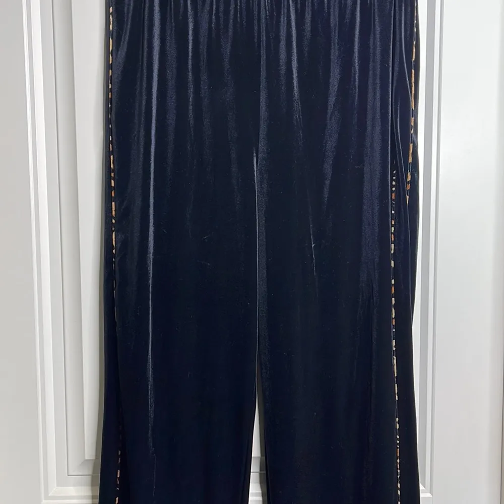 Sale! 🔥🔥 🔥 Coldwater Creek 3 Piece Jogging Suit Size Large - Image 3