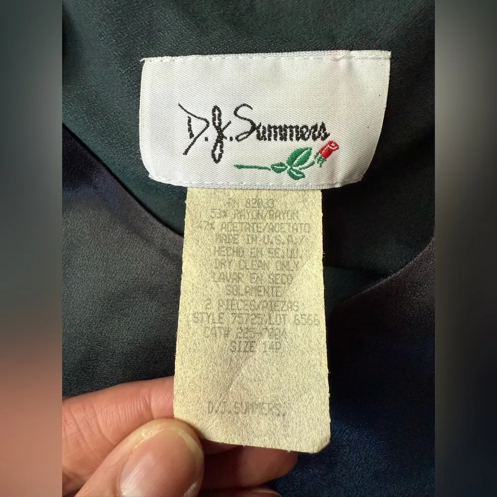 Vintage 90s DJ Summers teal satin ptwo piece skirt suit set, size 14P Green - Image 7