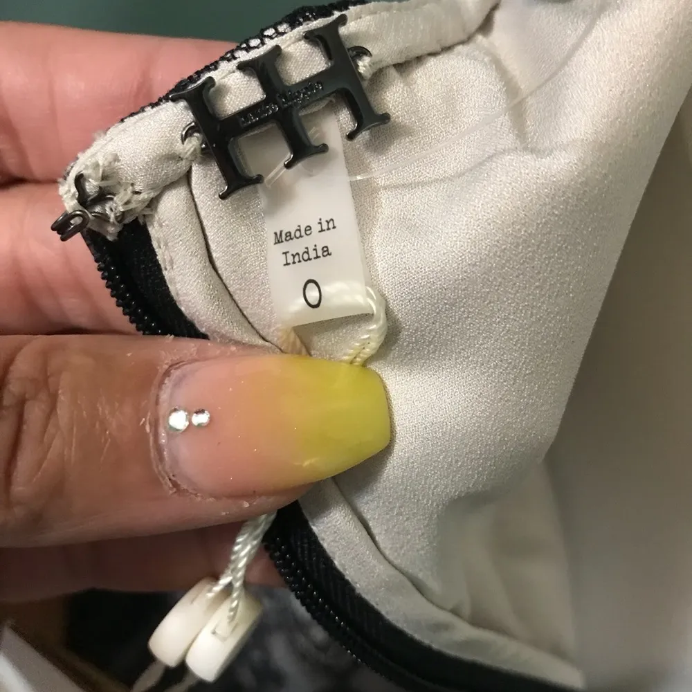 NWT HAUTE HIPPIE Fringed Chantilly Lace Gown sz0 - Image 8