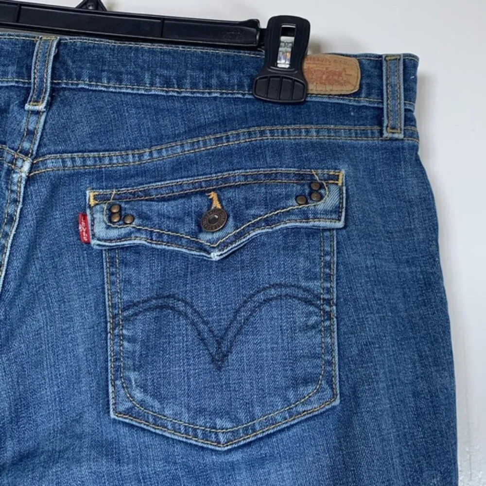 Levi's 515 Denim Blue Boot Cut Jeans Size 12 GUC #4536 - Image 2