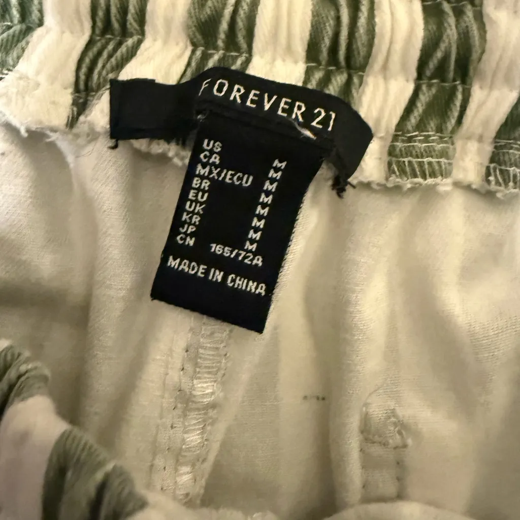Forever 21 Green & White Striped Cotton Shorts Elastic Waist M - Image 7