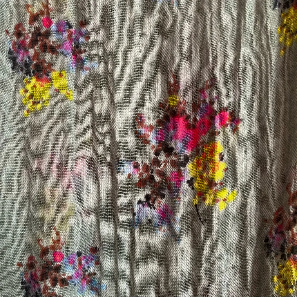 Free w/ Purchase - Aerie Bouquet Fringe Scarf - Image 3