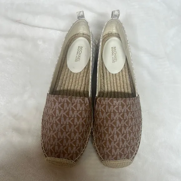 NWOT Michael Kors Lenny Signature Logo Jacquard Slip-On Espadrilles Size 9 - Image 2
