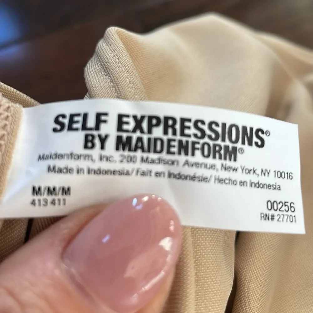 Self expressions by Maidenform Full slip Shapewear Slimming Size M Nude Beige - Image 8
