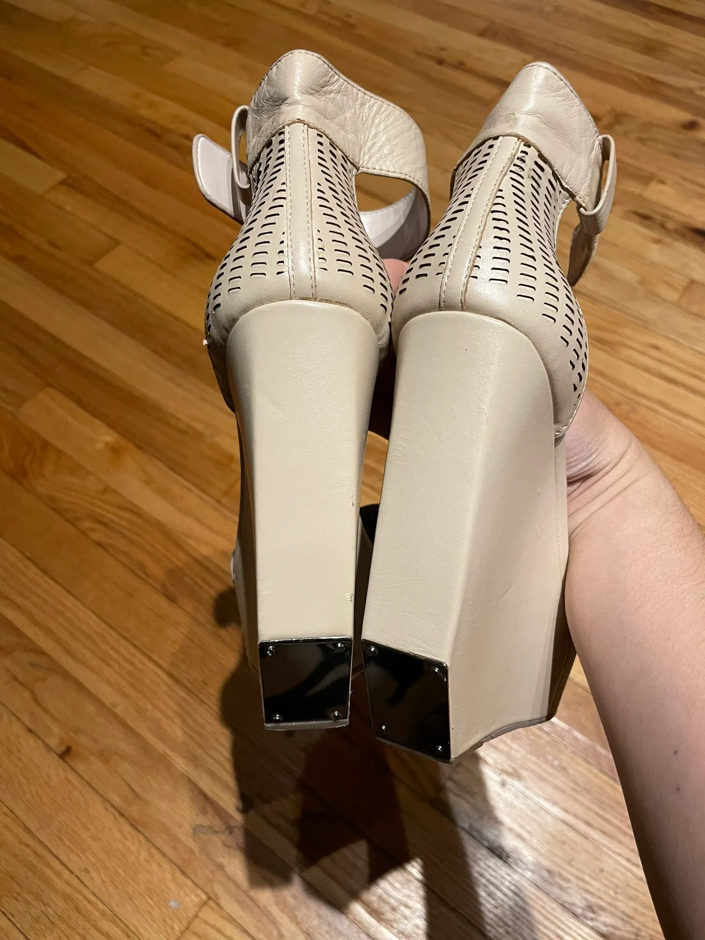 Austin Wedges High Heels 4” - Image 4