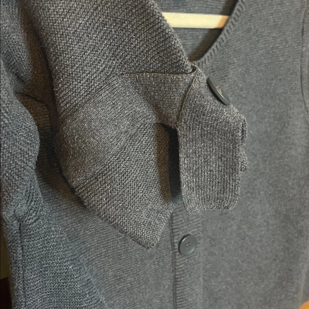 Habitat Cotton Three Button Gray Sweater Comfy Neutral Laganlook Relaxed Knit - Image 5