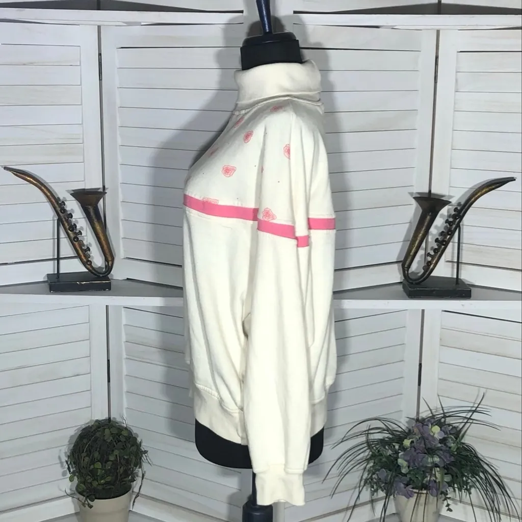 Vintage 90s Anchor Blue Turtleneck Sweatshirt Paisley-Style Accents Cream/Pink M - Image 4