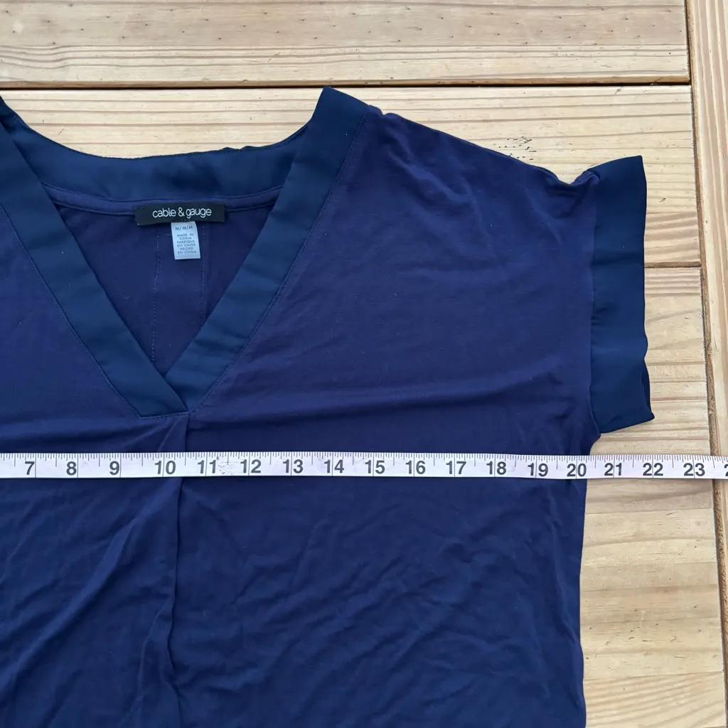 Cable & Gauge Navy V-Neck Short Sleeve Tee - Image 12