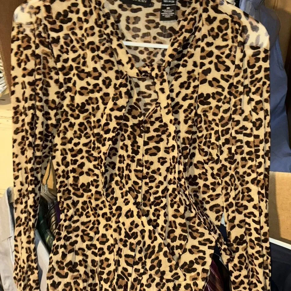 New York and Company button down - Image 2