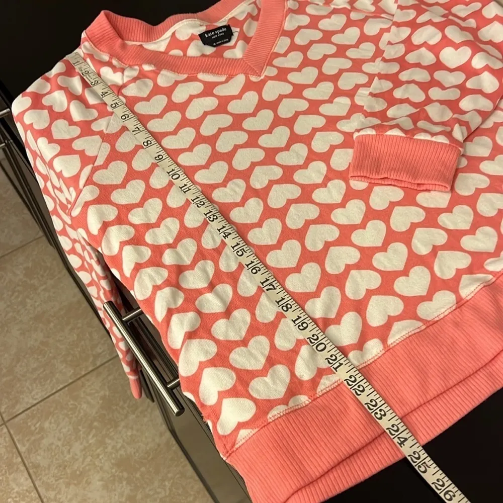 Kate Spade supersoft hearts lounge pullover, knit, Vneck pullover, oversized M - Image 8