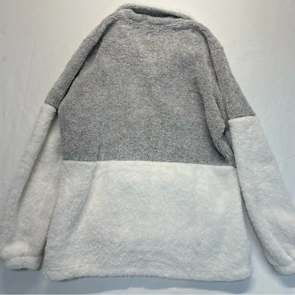 Fleece Pullover women’s Medium Long Sleeve gray white half zip teddy sweatshirt - Image 8