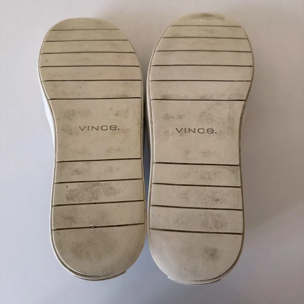 Vince Blair  Beige Canvas Slip On Sneakers size 8.5 - Image 3